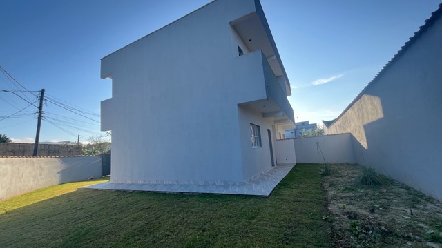 Sobrado com 199m² 2 quartos e 3 banheiros, à venda, no bairro Maitinga em Bertioga