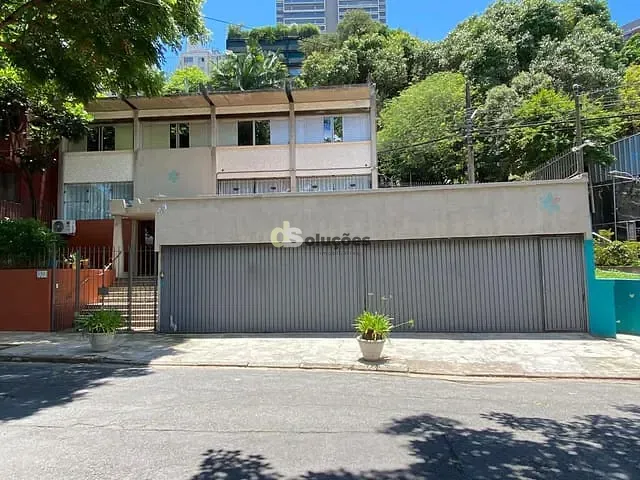 Sobrado com 400m² 5 quartos e 3 banheiros, à venda, no bairro Sumarezinho em São Paulo