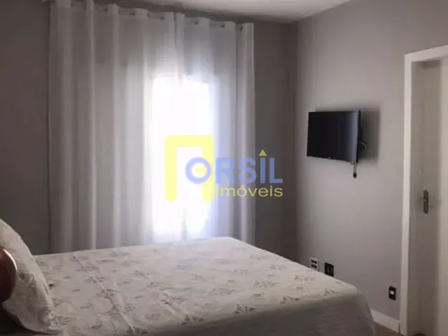 Sobrado com 177m² 3 quartos e 3 banheiros, à venda, no bairro Vila Suissa em Mogi das Cruzes