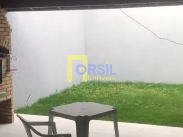 Sobrado com 177m² 3 quartos e 3 banheiros, à venda, no bairro Vila Suissa em Mogi das Cruzes