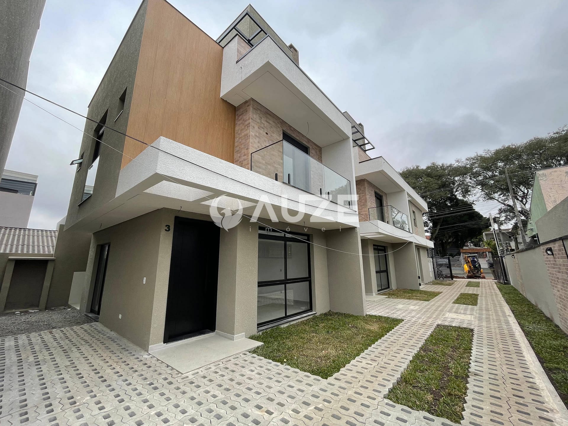 Sobrado à venda com 3 quartos, 109m² - Foto 1
