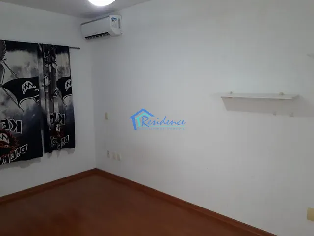 Sobrado com 1000m² 4 quartos e 5 banheiros, para alugar, no bairro Terras de Itaici em Indaiatuba