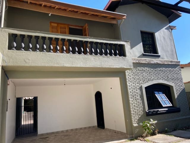 Foto do Sobrado - Sobrado com 3 dormitórios para alugar, 256 m² por R$ 4.450,00/mês - Jardim das Indústrias - São José dos Campos/SP | RUSSI IMÓVEIS