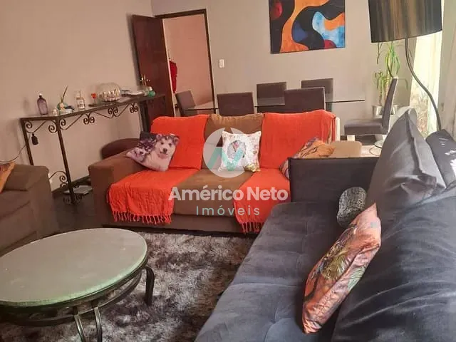 Sobrado 4 quartos e 2 banheiros, à venda, no bairro Campestre em Santo André