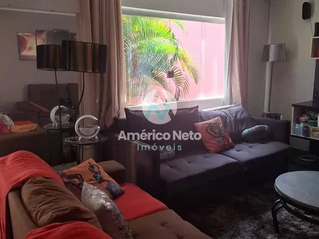 Sobrado 4 quartos e 2 banheiros, à venda, no bairro Campestre em Santo André