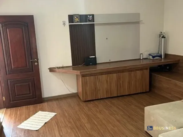Sobrado com 450m² 6 quartos e 5 banheiros, à venda ou para alugar, no bairro Centro em Bertioga