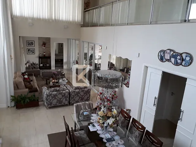 Sobrado com 490m² 5 quartos e 6 banheiros, à venda, no bairro Jardim Vila Paradiso em Indaiatuba