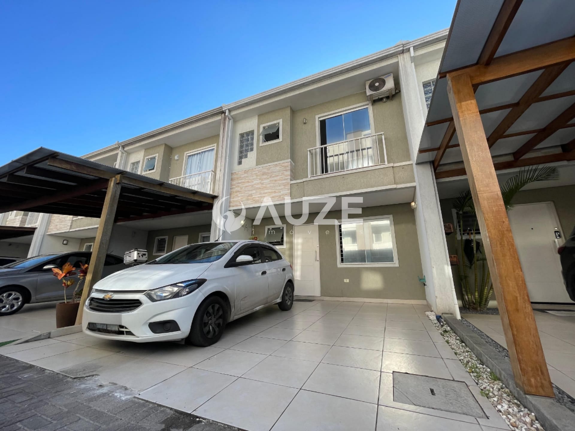 Sobrado à venda com 3 quartos, 149m² - Foto 1