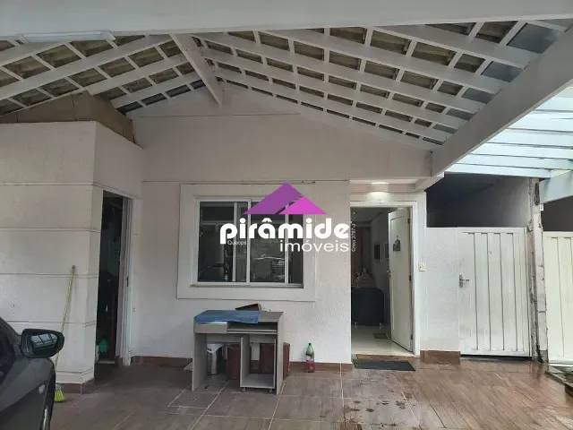 Sobrado com 140m² 3 quartos e 2 banheiros, à venda, no bairro Condomínio Residence Club em Jacareí