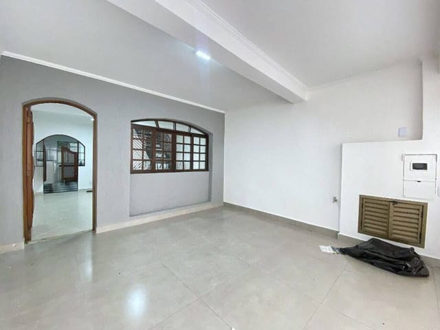 Sobrado com 150m² 3 quartos e 2 banheiros, à venda, no bairro Santa Paula em São Caetano do Sul