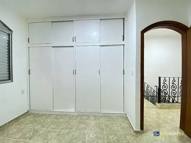 Sobrado com 150m² 3 quartos e 2 banheiros, à venda, no bairro Santa Paula em São Caetano do Sul