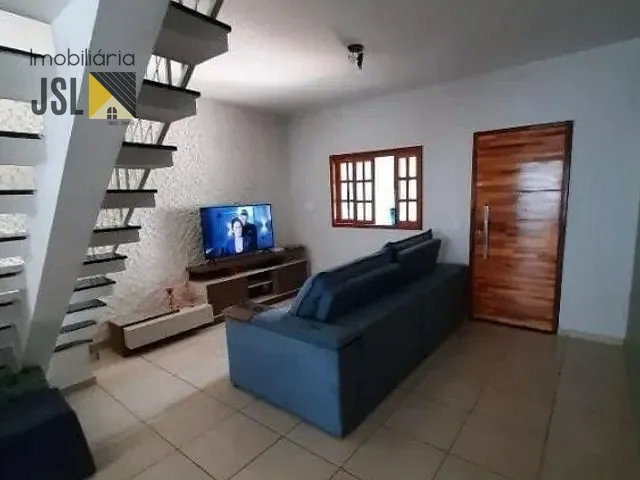 Sobrado com 125m², à venda, no bairro Jardim Panorama em Caçapava