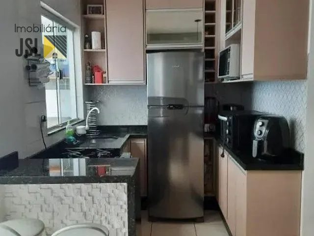 Sobrado com 125m², à venda, no bairro Jardim Panorama em Caçapava