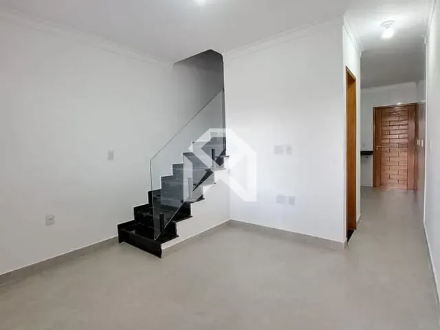 Sobrado com 100m² 2 quartos e 1 banheiro, à venda, no bairro Parque Boturussu em São Paulo