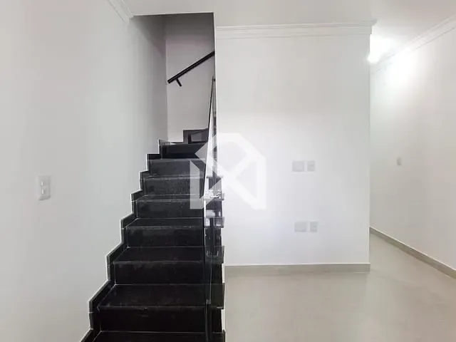 Sobrado com 100m² 2 quartos e 1 banheiro, à venda, no bairro Parque Boturussu em São Paulo