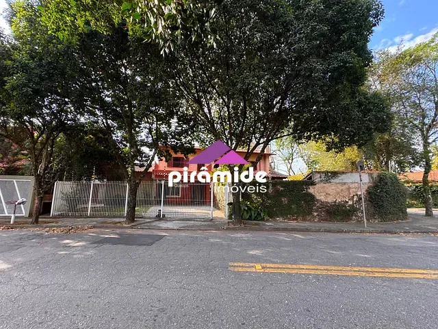 Sobrado com 451m² 4 quartos e 4 banheiros, para alugar, no bairro Jardim Esplanada II em São José dos Campos
