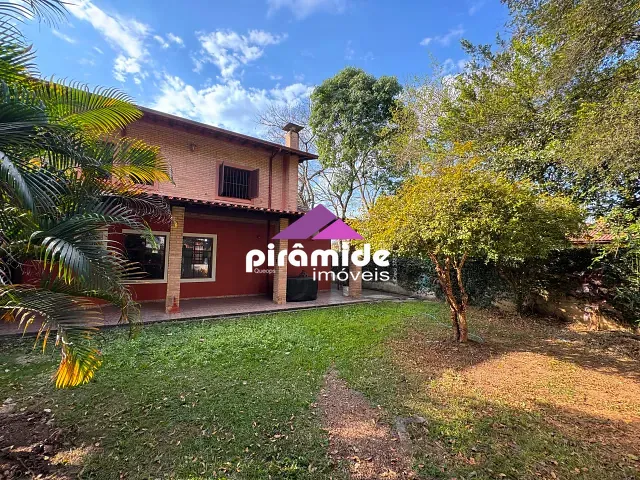 Sobrado com 451m² 4 quartos e 4 banheiros, para alugar, no bairro Jardim Esplanada II em São José dos Campos