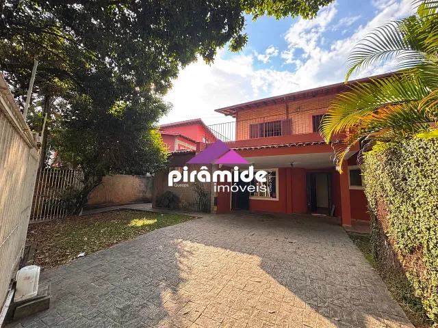 Sobrado com 451m² 4 quartos e 4 banheiros, para alugar, no bairro Jardim Esplanada II em São José dos Campos