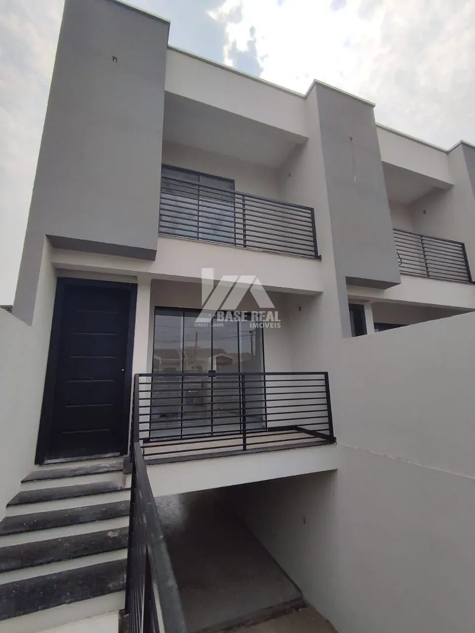 Sobrado à venda no Santa Paula — Contorno, Ponta Grossa