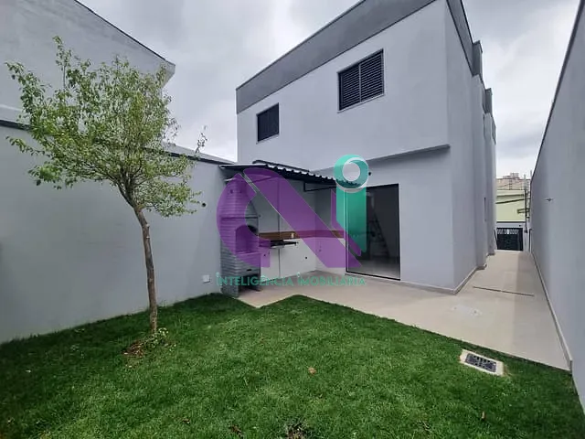 Sobrado com 110m² 2 quartos e 2 banheiros, à venda, no bairro Santo Antônio em Osasco