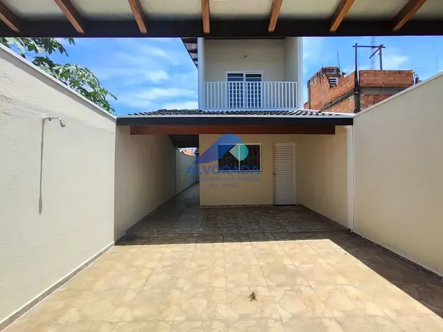 Sobrado com 165m² 3 quartos e 1 banheiro, à venda, no bairro Residencial Armando Moreira Righi em São José dos Campos