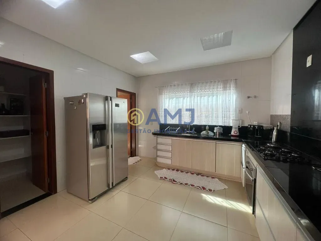 Sobrado, 4 quartos, 283 m² - Foto 9