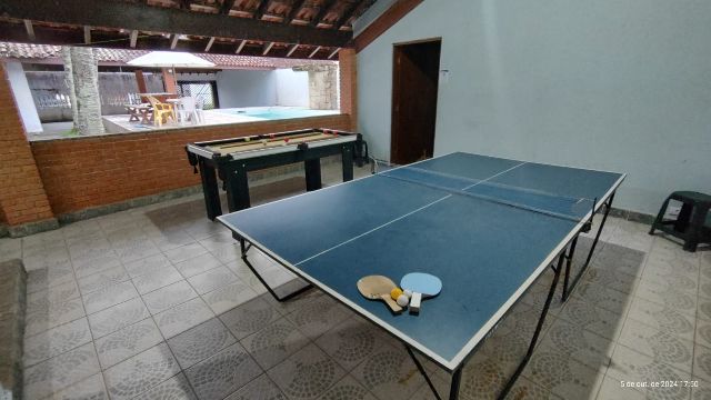 Sobrado com 500m² 3 quartos e 2 banheiros, à venda, no bairro Indaiá em Bertioga
