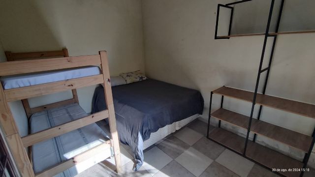Sobrado com 500m² 3 quartos e 2 banheiros, à venda, no bairro Indaiá em Bertioga