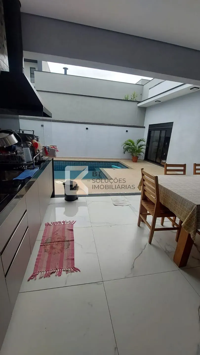 Sobrado, 3 quartos, 204 m² - Foto 1