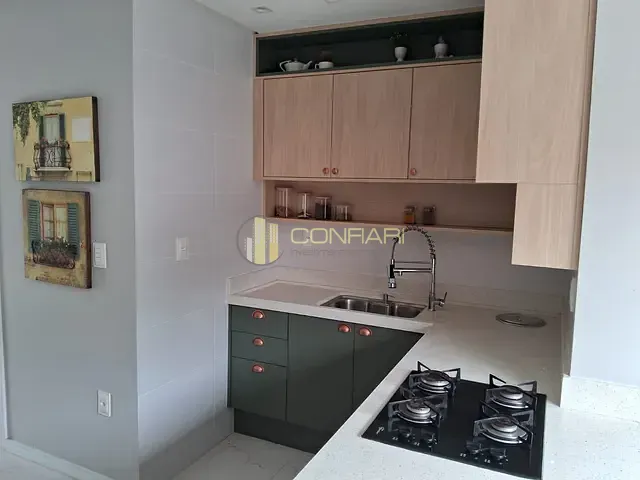 Sobrado com 69m² 2 quartos e 3 banheiros, à venda, no bairro Alto São Bento em Itapema
