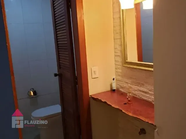 Sobrado com 220m² 5 quartos e 6 banheiros, à venda, no bairro Jardim Germânia em São Paulo