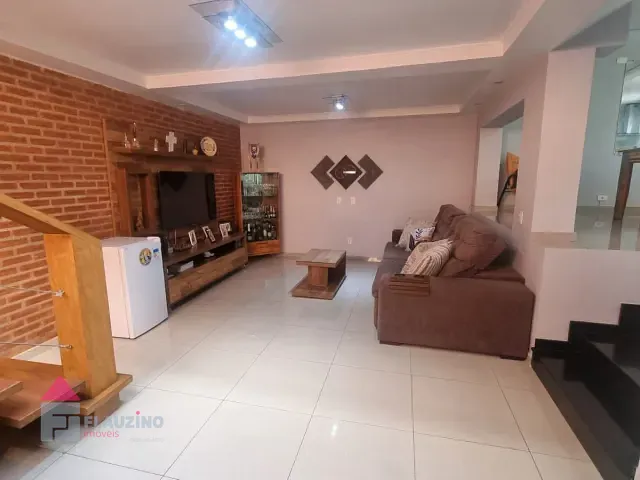 Sobrado com 220m² 5 quartos e 6 banheiros, à venda, no bairro Jardim Germânia em São Paulo