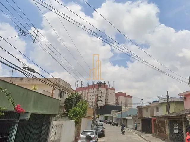 Sobrado com 172m² 3 quartos e 2 banheiros, à venda, no bairro Vila Palmares em Santo André