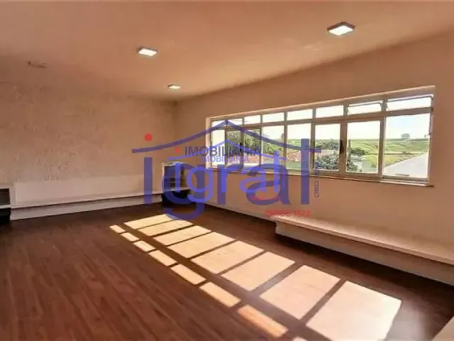 Sobrado com 334m² 4 quartos e 3 banheiros, à venda ou para alugar, no bairro Jabaquara em São Paulo