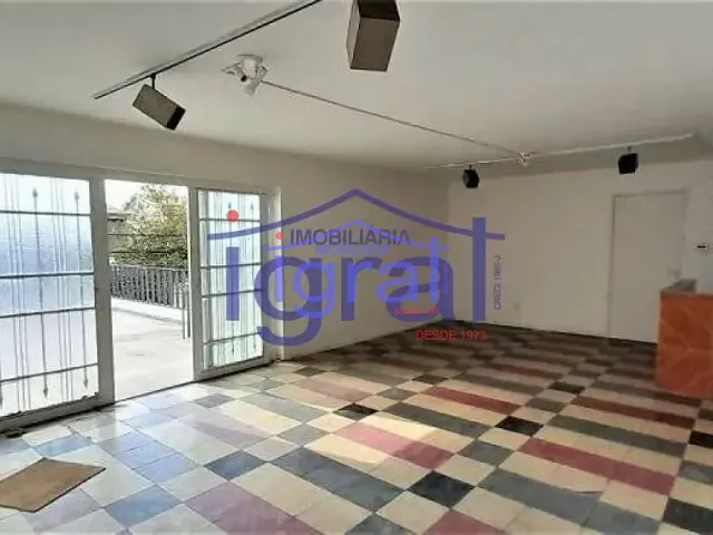 Sobrado com 334m² 4 quartos e 3 banheiros, à venda ou para alugar, no bairro Jabaquara em São Paulo