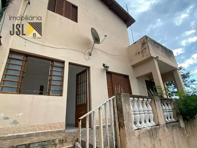 Sobrado com 178m² 4 quartos e 3 banheiros, à venda, no bairro Sapé II em Caçapava