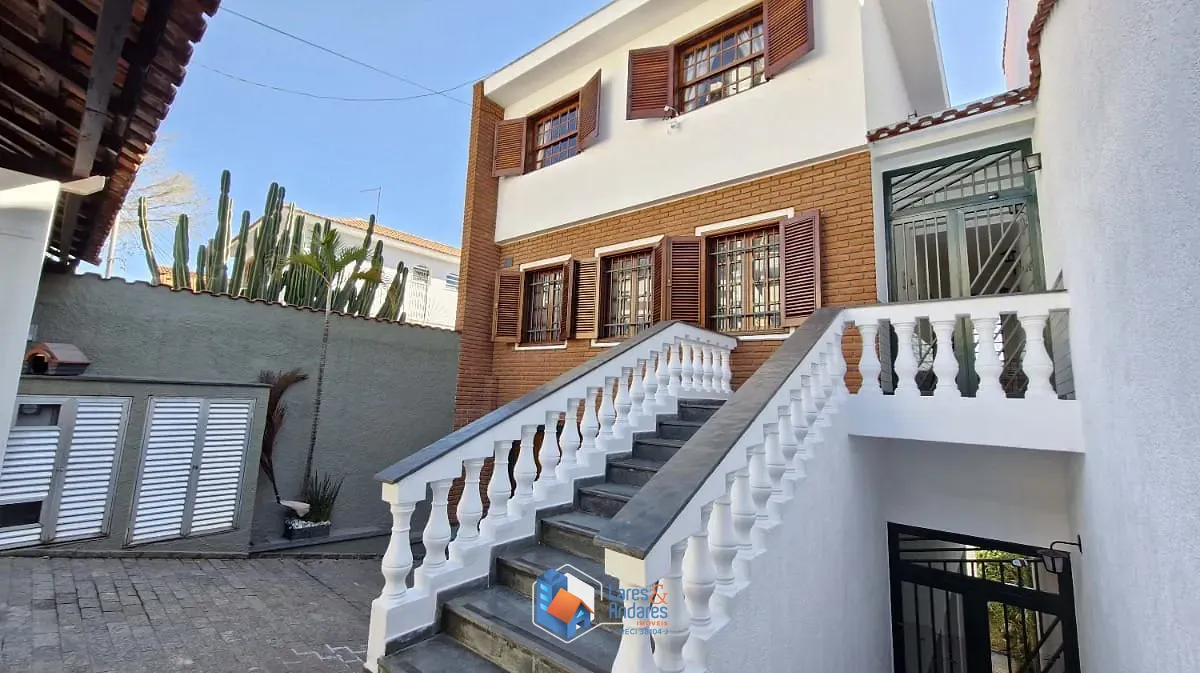 Sobrado, 4 quartos, 210 m² - Foto 1