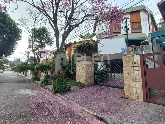Sobrado com 467m² 6 quartos e 7 banheiros, à venda, no bairro Barro Branco (Zona Norte) em São Paulo