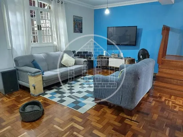 Sobrado com 147m² 3 quartos e 2 banheiros, à venda, no bairro Jardim Regis em São Paulo
