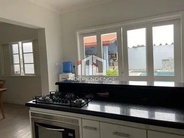 Sobrado, 3 quartos, 320 m² - Foto 1