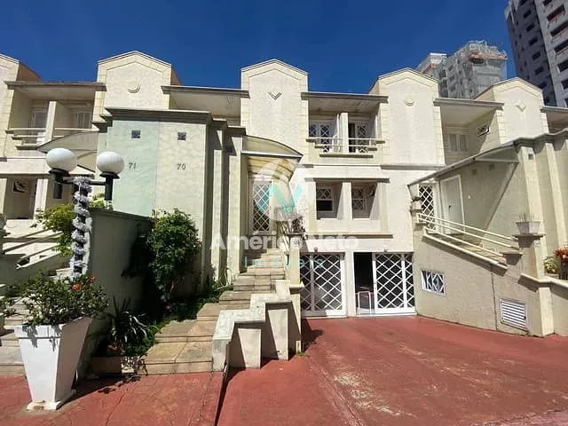 Sobrado com 162m² 3 quartos e 3 banheiros, à venda, no bairro Jardim São Caetano em São Caetano do Sul