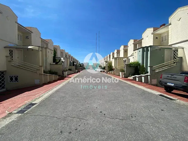 Sobrado com 162m² 3 quartos e 3 banheiros, à venda, no bairro Jardim São Caetano em São Caetano do Sul