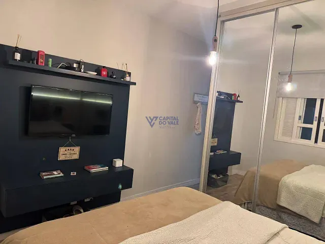 Sobrado com 130m² 3 quartos e 2 banheiros, à venda, no bairro Jardim das Indústrias em São José dos Campos