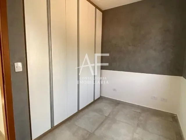 Sobrado com 140m² 2 quartos e 3 banheiros, à venda, no bairro Vila Areao em Taubaté