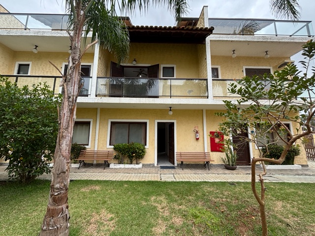 Sobrado 2 quartos e 2 banheiros, à venda, no bairro Centro em Bertioga