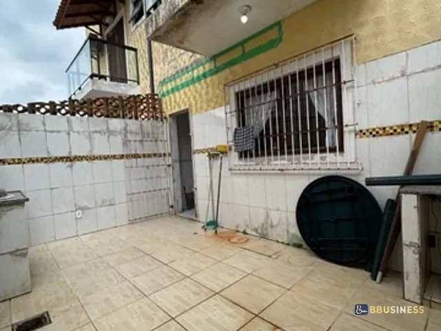Sobrado 2 quartos e 2 banheiros, à venda, no bairro Centro em Bertioga