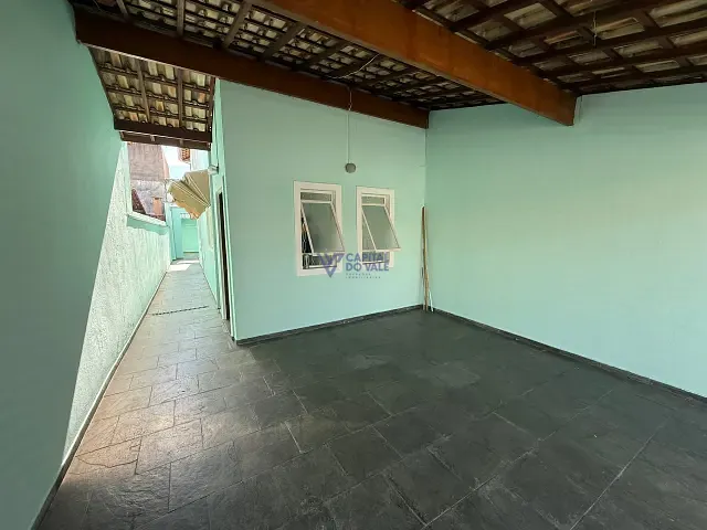 Sobrado com 125m² 3 quartos e 1 banheiro, para alugar, no bairro Jardim das Indústrias em São José dos Campos