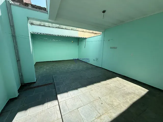 Sobrado com 125m² 3 quartos e 1 banheiro, para alugar, no bairro Jardim das Indústrias em São José dos Campos