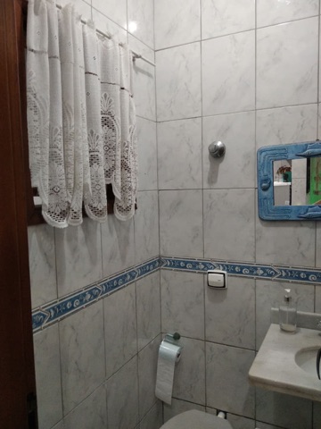 Sobrado com 112m² 3 quartos e 3 banheiros, à venda, no bairro Maitinga em Bertioga