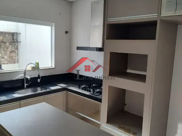 Sobrado com 105m² 3 quartos e 3 banheiros, à venda, no bairro Vila Marina em Santo André